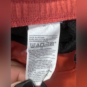 Old Navy Active Fleece Performance‎ Shorts-Size Medium Orange